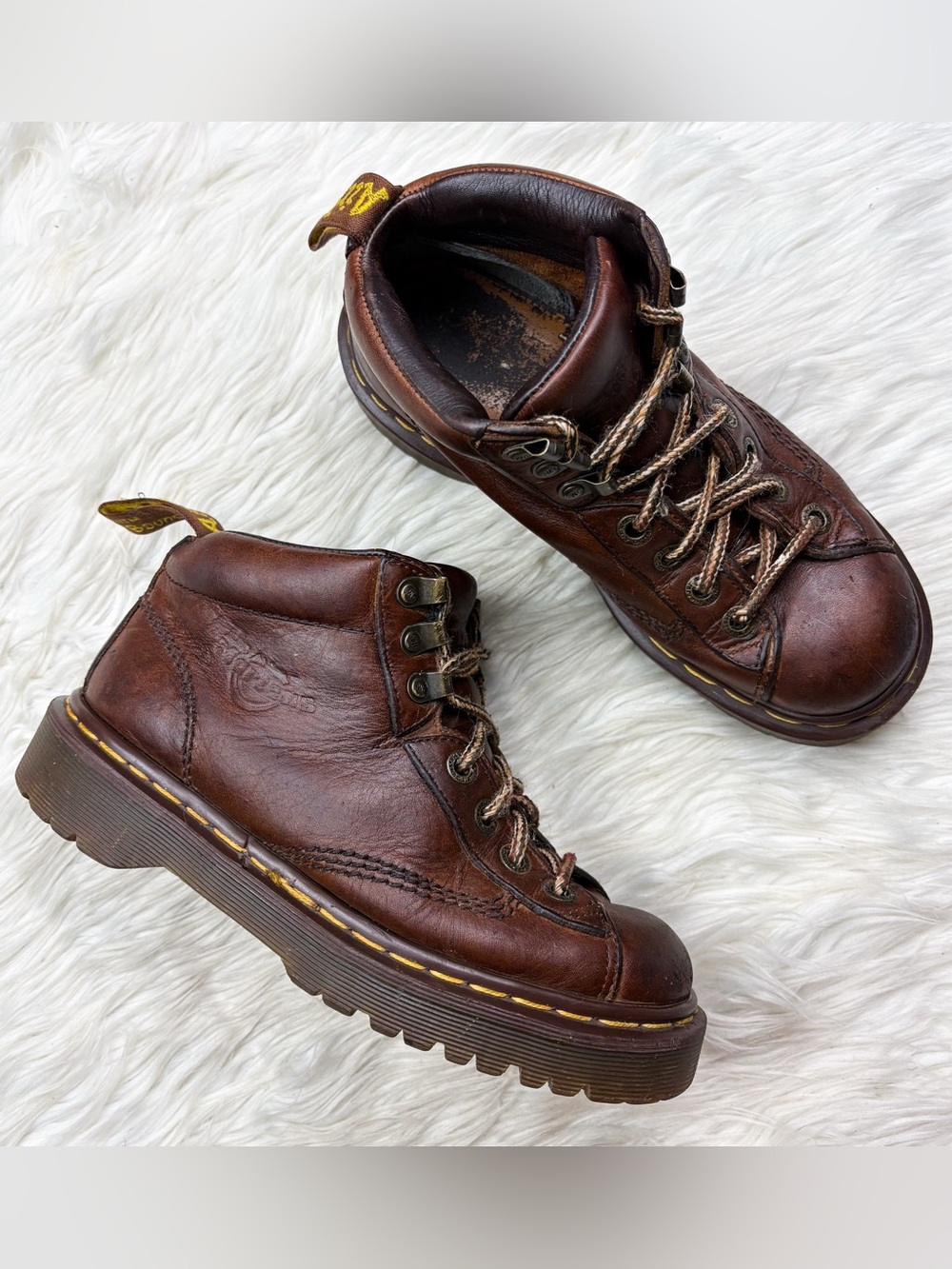 Dr. Martens Made In England Vintage 8287 Y2K Brown Leather Ankle Lace Up Boots